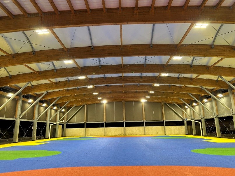 Travaux de couverture et mise aux normes plateaux sportifs du Complexe Sarda